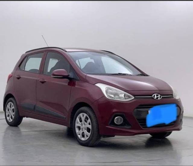 https://images10.gaadi.com/usedgaadi-sellcar/UsedCar/g51dcefaa/fcb9ec69-0f17-4482-a781-709e7dd0ddf8.jpg?imwidth=6400