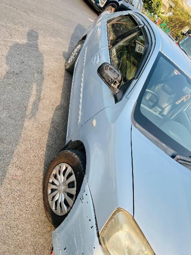 https://images10.gaadi.com/usedgaadi-sellcar/UsedCar/g51df17ba/a3fda786-754a-4a4a-bbbf-2534c09b7cc8.jpeg?imwidth=6401