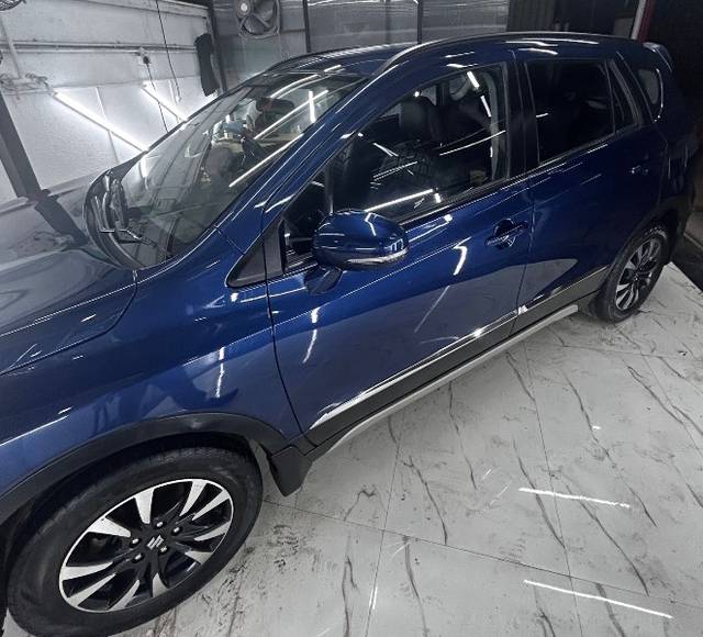 https://images10.gaadi.com/usedgaadi-sellcar/UsedCar/g51e4675a/45282d75-f4e4-4b36-a2bf-9442583368b4.jpeg?imwidth=6400