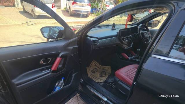https://images10.gaadi.com/usedgaadi-sellcar/UsedCar/g51ea9d7a/41a189e4-1022-4152-ad05-4ca6c4ee83cf.jpeg?imwidth=6401