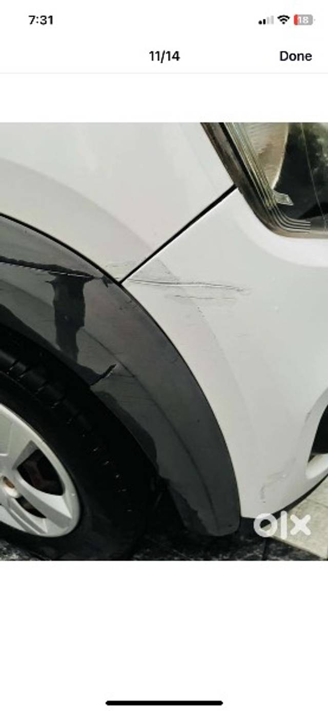 https://images10.gaadi.com/usedgaadi-sellcar/UsedCar/g5209daaa/b8521153-4f80-427d-b0be-d85d944e7c40.png?imwidth=6402