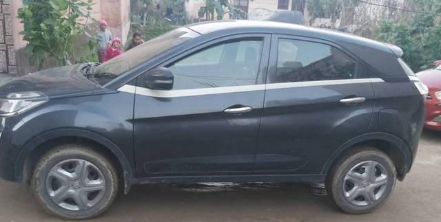 https://images10.gaadi.com/usedgaadi-sellcar/UsedCar/g52379d8a/db735ec6-7fee-4251-ae63-fa657d275b77.jpeg?imwidth=6402