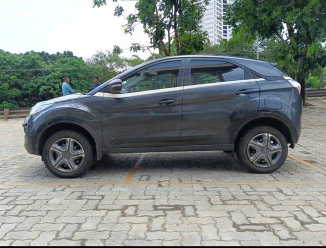 https://images10.gaadi.com/usedgaadi-sellcar/UsedCar/g526d4ada/17007142-f10c-4f5a-b529-febbc4310b9d.jpg?imwidth=6401