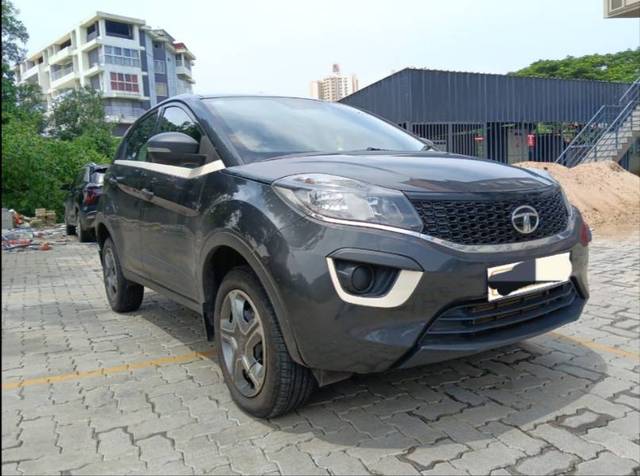https://images10.gaadi.com/usedgaadi-sellcar/UsedCar/g526d4ada/bfbb4906-43c5-4ca7-8817-37cd529b8350.jpg?imwidth=6400