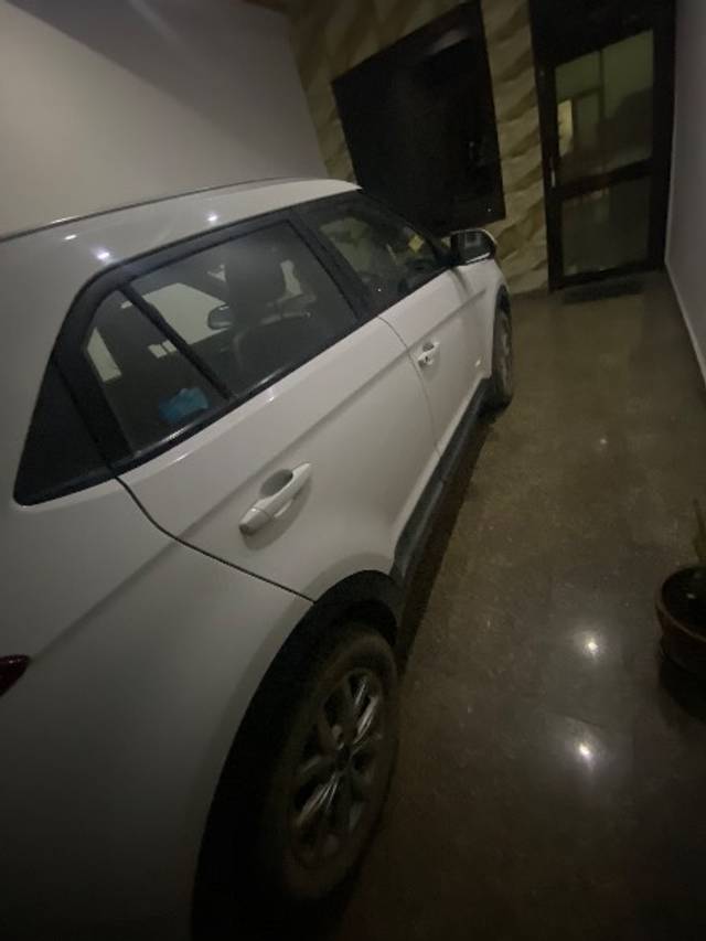 https://images10.gaadi.com/usedgaadi-sellcar/UsedCar/g528d0cfa/e3390290-fa10-45e8-8b07-cc3a15756a20.jpeg?imwidth=6401