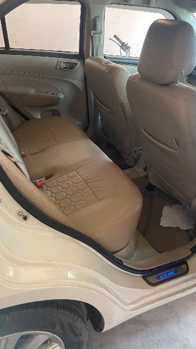 https://images10.gaadi.com/usedgaadi-sellcar/UsedCar/g529e7e1a/52b23e31-2758-4fde-8541-162e988ef77a.jpeg?imwidth=6401