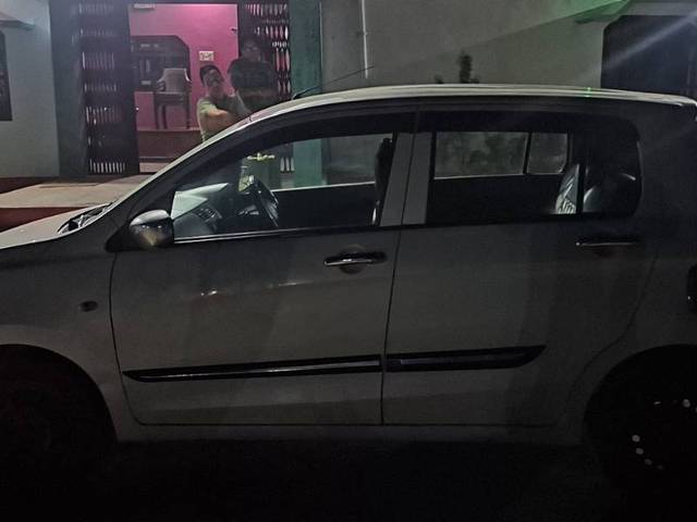 https://images10.gaadi.com/usedgaadi-sellcar/UsedCar/g52aa13ca/fd0418bf-83d1-4302-87bb-6f83729481d8.jpg?imwidth=6402