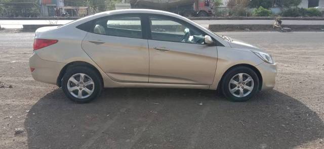 https://images10.gaadi.com/usedgaadi-sellcar/UsedCar/g52aa349a/05513ba3-124d-4405-9a30-a851a80fbb9c.jpg?imwidth=6401