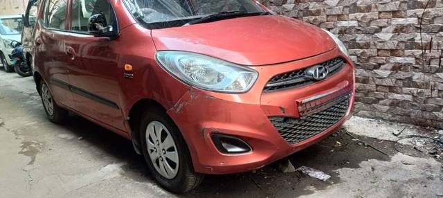 https://images10.gaadi.com/usedgaadi-sellcar/UsedCar/g53815f3a/2ec8266f-157b-41c3-8d84-a21df177dc8c.jpg?imwidth=6400