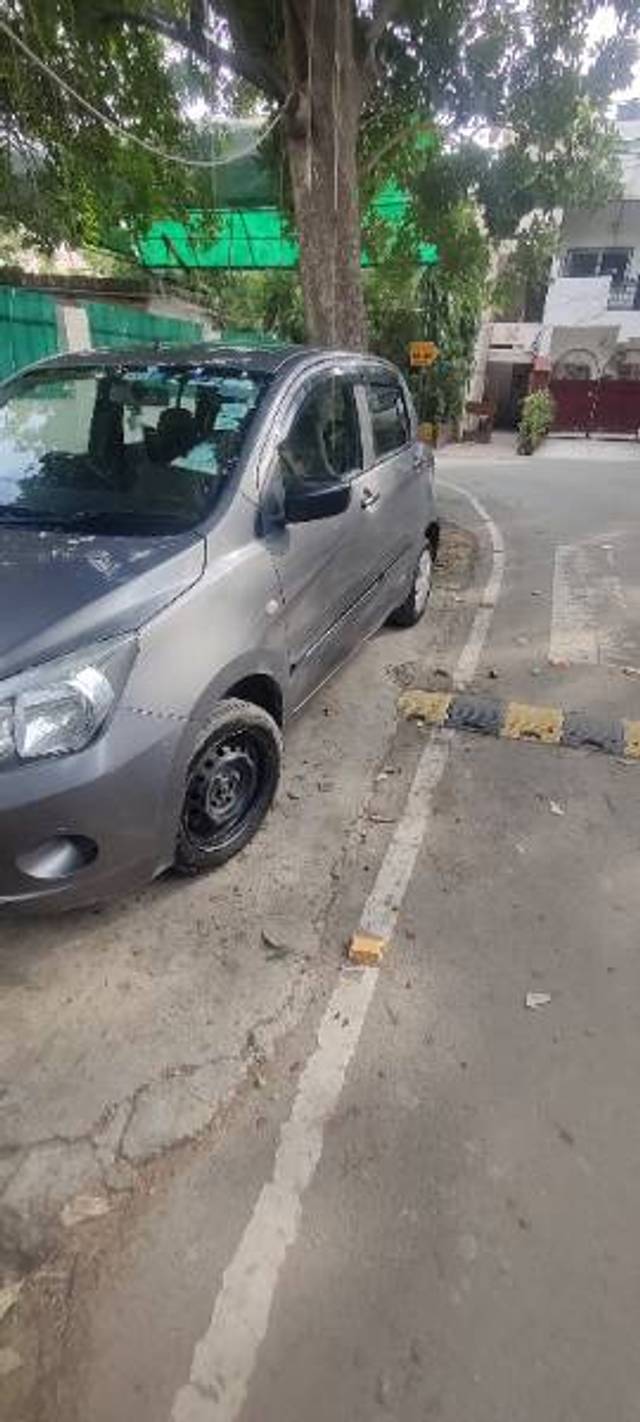 https://images10.gaadi.com/usedgaadi-sellcar/UsedCar/g539ebe7a/4f65d204-a0fd-4169-89c9-0744269e5ff9.jpg?imwidth=6402
