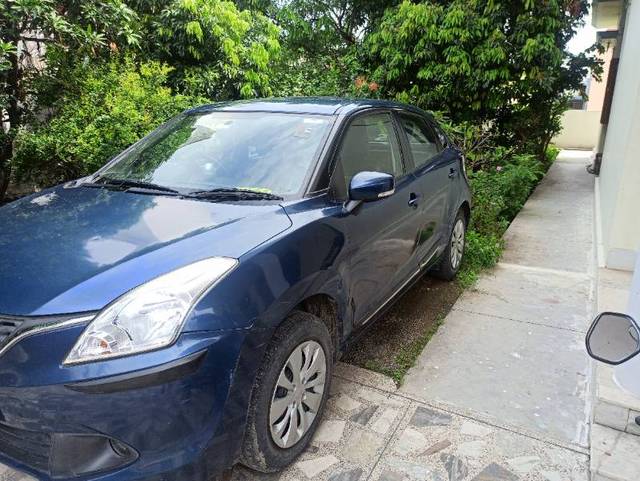 https://images10.gaadi.com/usedgaadi-sellcar/UsedCar/g540f969a/4b9580ff-5982-41a2-a801-643a00232808.jpg?imwidth=6400