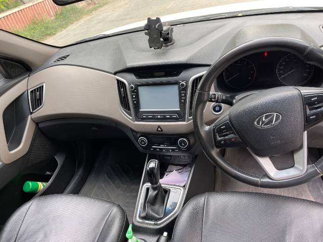 https://images10.gaadi.com/usedgaadi-sellcar/UsedCar/g5414e49a/35ca5617-1766-480b-9172-df7b0f214d6c.jpeg?imwidth=6402