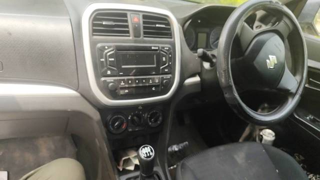 https://images10.gaadi.com/usedgaadi-sellcar/UsedCar/g543b1f5a/7b89a571-972c-4049-86b9-8a87746e48e8.jpg?imwidth=6401