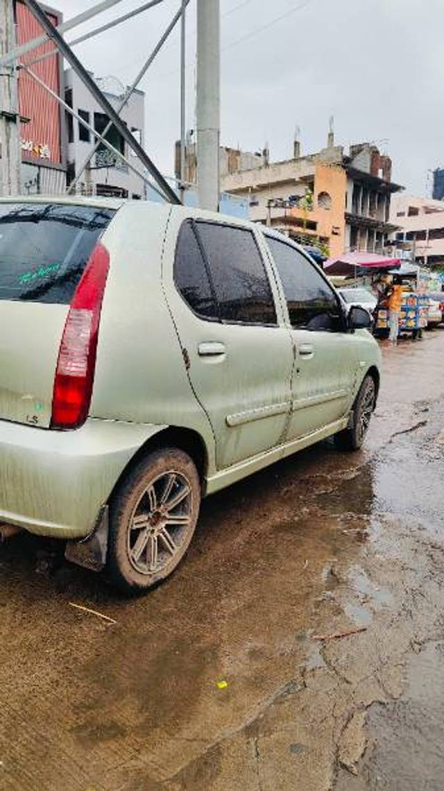 https://images10.gaadi.com/usedgaadi-sellcar/UsedCar/g5445543a/760ea25f-e061-4273-93f8-e11b9ab7f21f.jpg?imwidth=6402