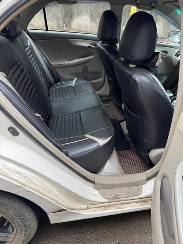 https://images10.gaadi.com/usedgaadi-sellcar/UsedCar/g547cb5fa/55d61a59-abc5-42ad-a44d-b2883637e1f6.jpg?imwidth=6401