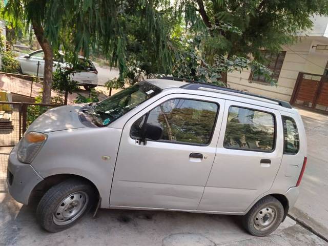 https://images10.gaadi.com/usedgaadi-sellcar/UsedCar/g54a2b7ca/937ca762-4d1d-4266-91e7-779162a68885.jpg?imwidth=6401