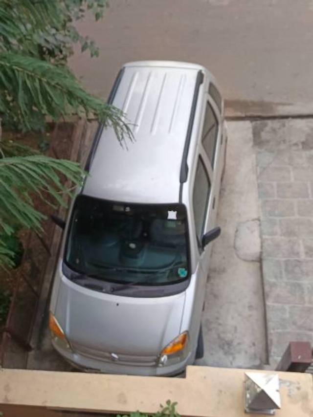 https://images10.gaadi.com/usedgaadi-sellcar/UsedCar/g54a2b7ca/9afe4945-aed6-4b3f-8a16-0442132dfc62.jpg?imwidth=6402