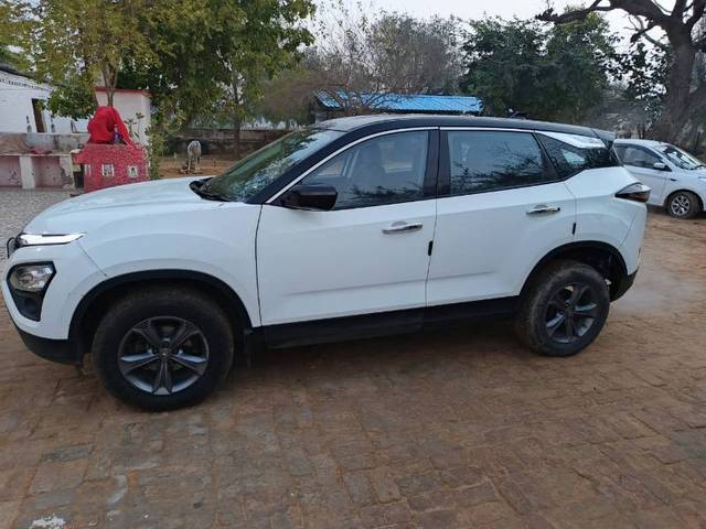 https://images10.gaadi.com/usedgaadi-sellcar/UsedCar/g54a869ba/9ea2f4be-e80b-4daf-9f6a-e60679cc23da.jpg?imwidth=6400