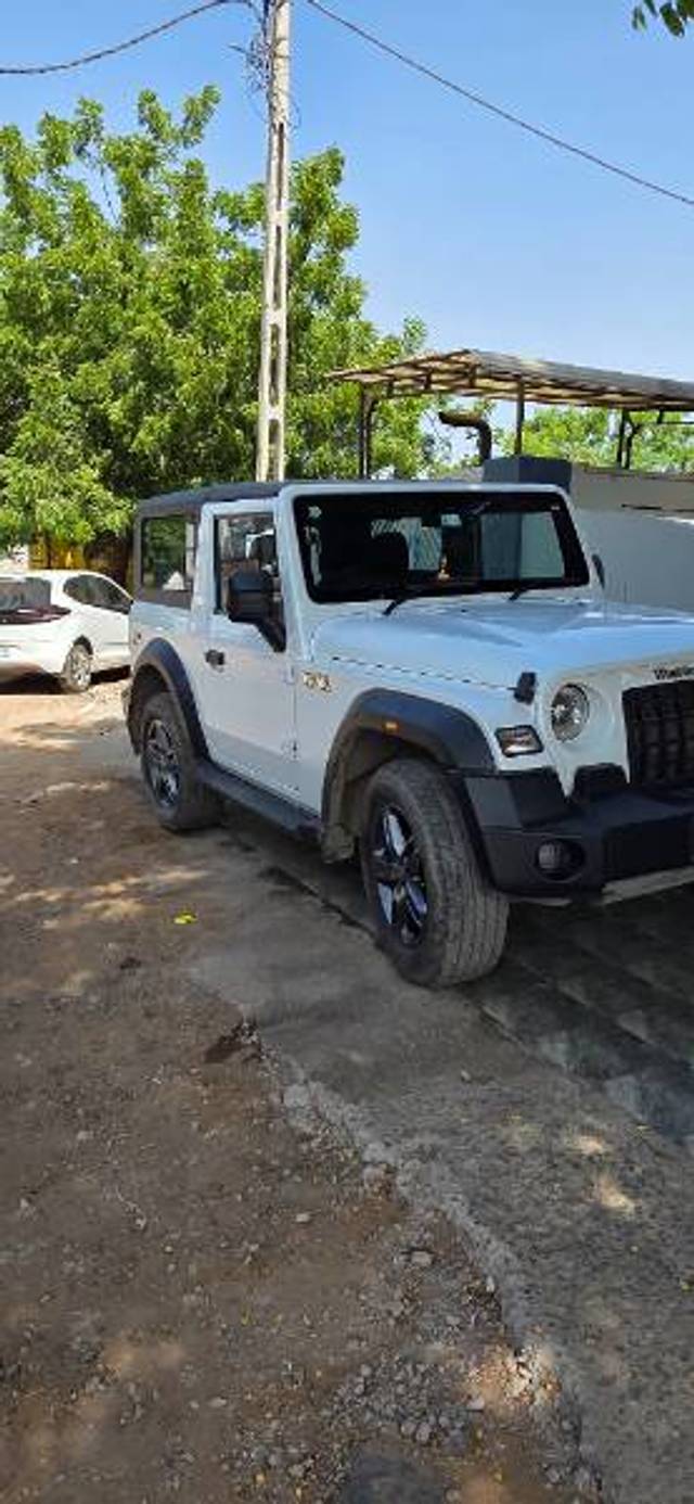https://images10.gaadi.com/usedgaadi-sellcar/UsedCar/g54b3b42a/5ec667f0-612c-4274-bcae-779e50bf1c89.jpg?imwidth=6400