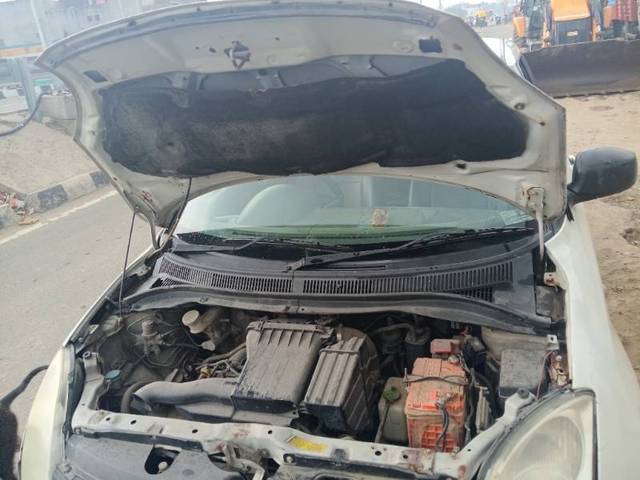 https://images10.gaadi.com/usedgaadi-sellcar/UsedCar/g54d9e38a/0d783add-daf2-47d8-b9b1-8a65456edc8e.jpg?imwidth=6402