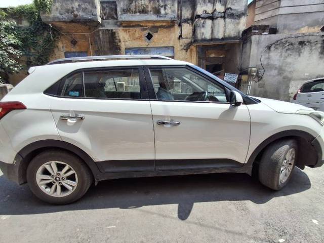 https://images10.gaadi.com/usedgaadi-sellcar/UsedCar/g54e008da/ed7a6ff8-be59-472d-ab26-ed075f11865c.jpg?imwidth=6401