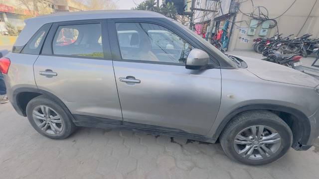 https://images10.gaadi.com/usedgaadi-sellcar/UsedCar/g552b525a/e08bf333-5314-45c3-98cc-0e80b35c0b00.jpeg?imwidth=6401