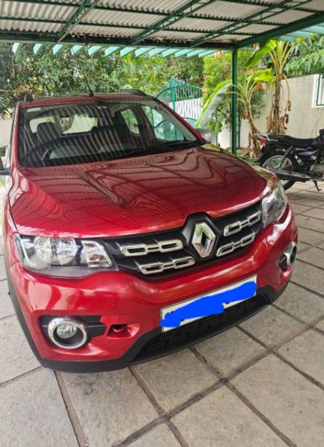 https://images10.gaadi.com/usedgaadi-sellcar/UsedCar/g55340b5a/ea12217c-7da0-4730-aa41-41ff91b2c83d.jpg?imwidth=6400