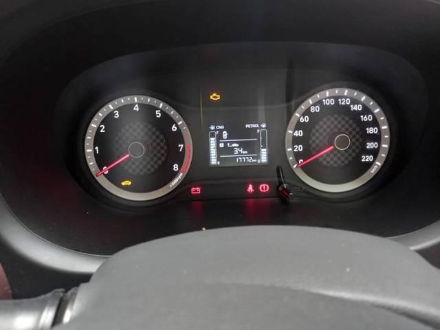 https://images10.gaadi.com/usedgaadi-sellcar/UsedCar/g55a5760a/61f85ec4-fe9b-42b2-8d53-ac73976e787c.jpg?imwidth=6401