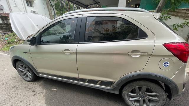 https://images10.gaadi.com/usedgaadi-sellcar/UsedCar/g55c01eca/3ed500ac-5a9f-494d-9f9c-30ef14fc3058.jpeg?imwidth=6401