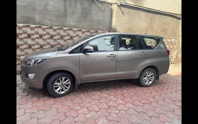 https://images10.gaadi.com/usedgaadi-sellcar/UsedCar/g55fb5d7a/5802ef71-a415-4b89-9e12-60901cf54d37.png?imwidth=6400