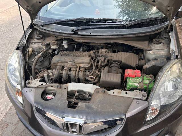 https://images10.gaadi.com/usedgaadi-sellcar/UsedCar/g56240eaa/f2715b0e-a813-49d7-98ba-589d8067025f.jpeg?imwidth=6402