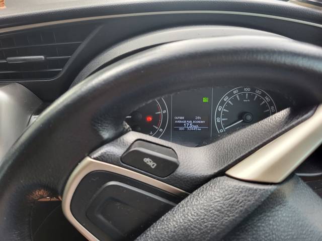 https://images10.gaadi.com/usedgaadi-sellcar/UsedCar/g5642a95a/79e57319-dee8-41fb-bd7f-5eac47fc316c.jpg?imwidth=6402