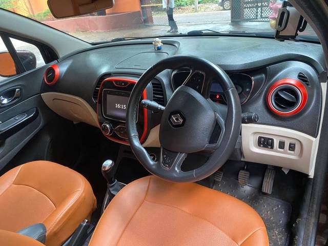https://images10.gaadi.com/usedgaadi-sellcar/UsedCar/g569c270a/6c5e3273-9948-49be-a8a8-59518821dc62.jpeg?imwidth=6402