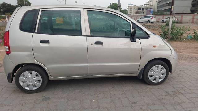 https://images10.gaadi.com/usedgaadi-sellcar/UsedCar/g56eab16a/5db9062b-4de3-49e5-9c14-e704b721d365.jpeg?imwidth=6401