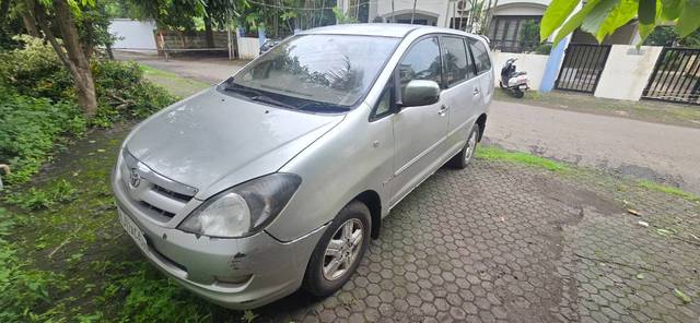 https://images10.gaadi.com/usedgaadi-sellcar/UsedCar/g56ed97ca/9aa6a804-b26a-4c59-9d6b-42343f11fb94.jpg?imwidth=6402