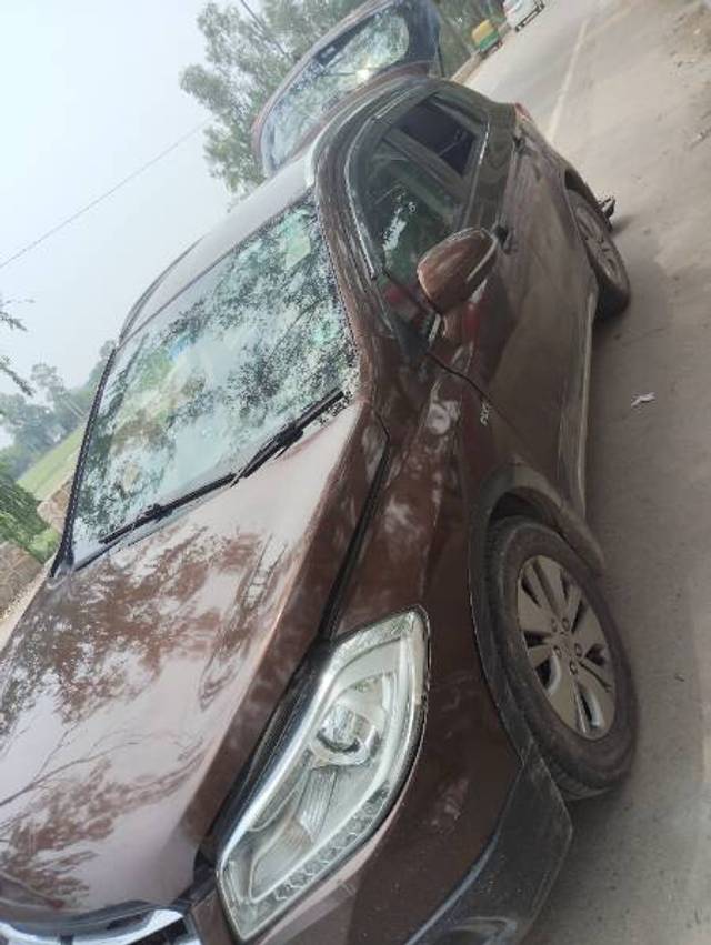 https://images10.gaadi.com/usedgaadi-sellcar/UsedCar/g57563b7a/485be3b9-1eb5-4904-8fd3-bcd90acde9cf.jpg?imwidth=6401
