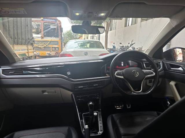https://images10.gaadi.com/usedgaadi-sellcar/UsedCar/g576aae4a/f8d01f7d-9ee6-42d8-bf2d-4ee21980b8e7.jpeg?imwidth=6400
