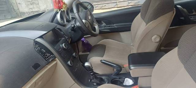 https://images10.gaadi.com/usedgaadi-sellcar/UsedCar/g5777deca/34853981-e2b7-44fd-8e38-3efb0220dea2.jpg?imwidth=6401