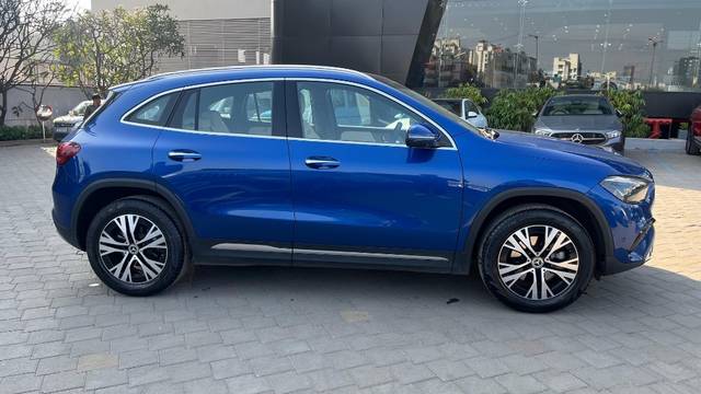 https://images10.gaadi.com/usedgaadi-sellcar/UsedCar/g57a7211a/eea40923-3d7f-45a5-a4fc-5b2565216c69.jpeg?imwidth=6400