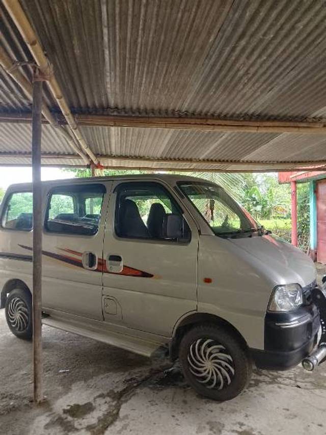 https://images10.gaadi.com/usedgaadi-sellcar/UsedCar/g57bba07a/e60f6284-1b3b-4d29-aa69-8d7fd41c6909.jpg?imwidth=6400