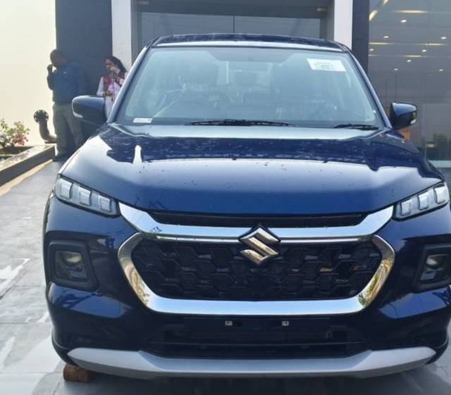 https://images10.gaadi.com/usedgaadi-sellcar/UsedCar/g57cfe55a/bfd69bfb-7cf0-4a60-b83f-7df0392da0bb.jpg?imwidth=6400
