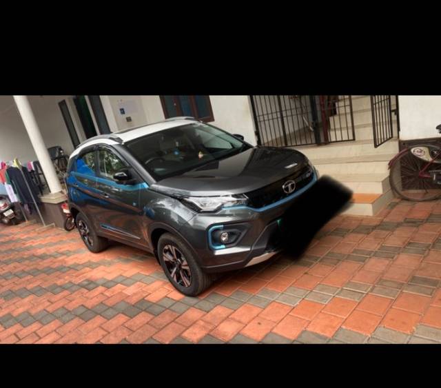https://images10.gaadi.com/usedgaadi-sellcar/UsedCar/g57d509da/1f72c167-e351-4da9-9f13-19087aa22104.jpeg?imwidth=6400