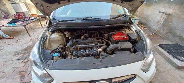 https://images10.gaadi.com/usedgaadi-sellcar/UsedCar/g57fc235a/0de85430-391c-4cf8-a0d2-52ffcdd28139.jpg?imwidth=6401