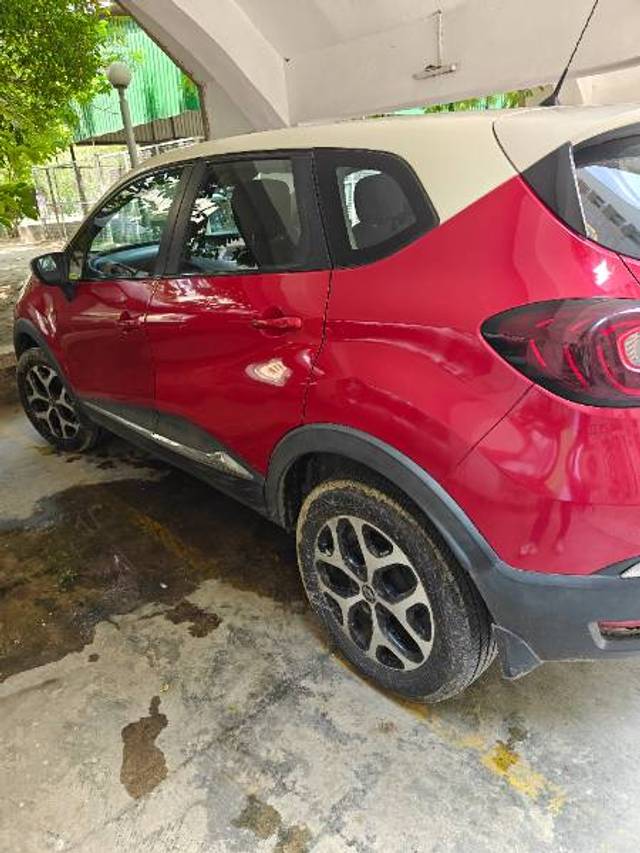https://images10.gaadi.com/usedgaadi-sellcar/UsedCar/g5804af4a/8f0fcd7a-3a84-46db-9f9a-7380edaa46da.jpg?imwidth=6401