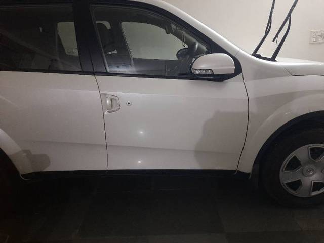 https://images10.gaadi.com/usedgaadi-sellcar/UsedCar/g5824b9ba/fa3dded9-1d7b-4cf6-ad51-a9579d156dfc.jpg?imwidth=6401