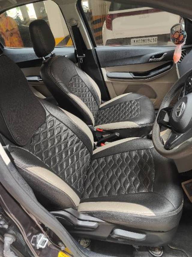 https://images10.gaadi.com/usedgaadi-sellcar/UsedCar/g58283f0a/4ed98211-f804-4887-a47a-e101e737ca4c.jpg?imwidth=6402