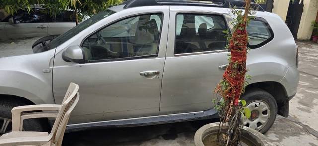 https://images10.gaadi.com/usedgaadi-sellcar/UsedCar/g5850d61a/133c4ff8-9c9e-4c30-9e19-265a38d7de64.jpeg?imwidth=6402