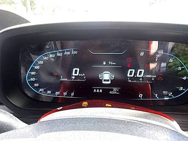 https://images10.gaadi.com/usedgaadi-sellcar/UsedCar/g5864498a/6a144c8b-8b62-4674-a9b2-4d5c536787ee.jpeg?imwidth=6401