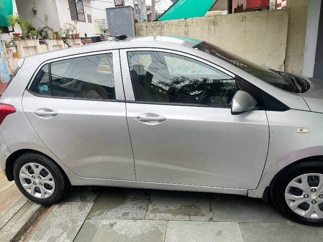 https://images10.gaadi.com/usedgaadi-sellcar/UsedCar/g5891ed9a/ee83790b-04fd-4b19-8fbd-d96258e6c34b.jpeg?imwidth=6401