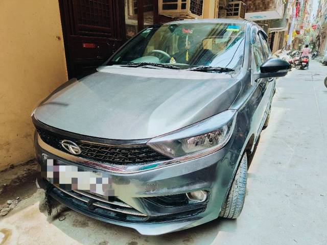 https://images10.gaadi.com/usedgaadi-sellcar/UsedCar/g58cbea0a/724a7356-7941-4c34-a4a7-525b468e5fcf.jpg?imwidth=6400